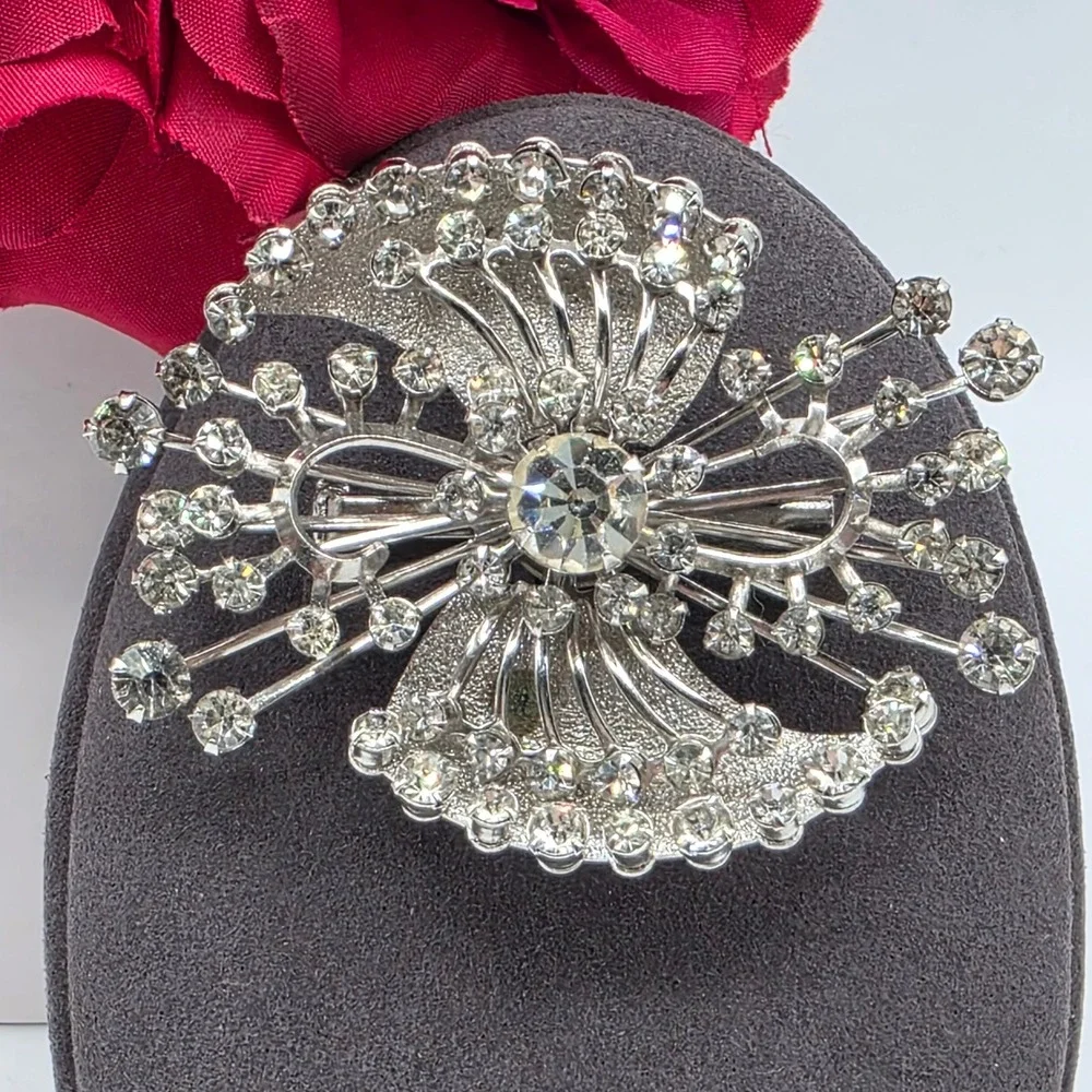 Vintage Silver Tone Clear Rhinestone Atomic Starburst Sunburst Brooch Pin